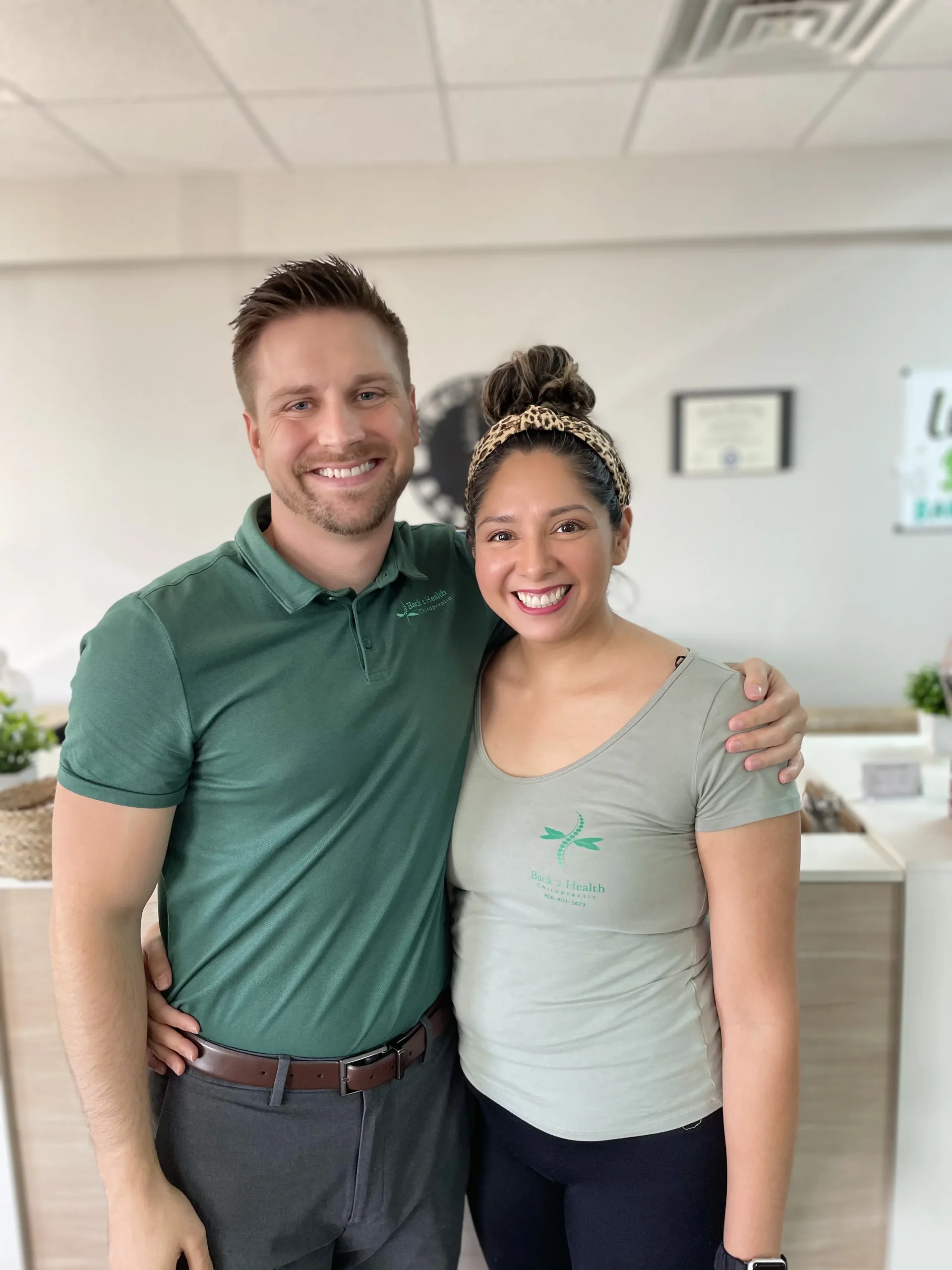Back 2 Health Chiropractic provider with a patient